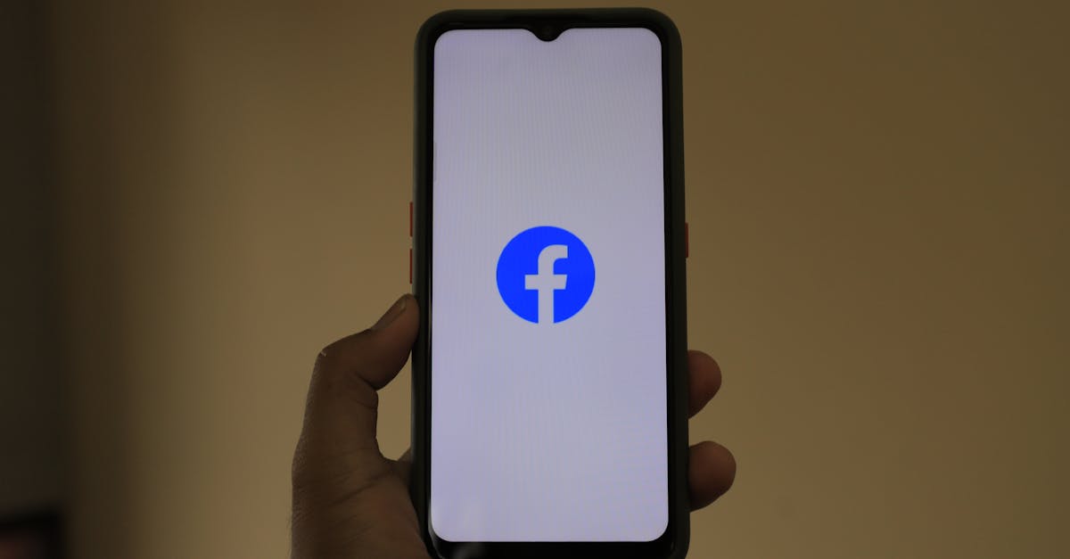 Ferramentas digitais para automação e análise de redes sociais